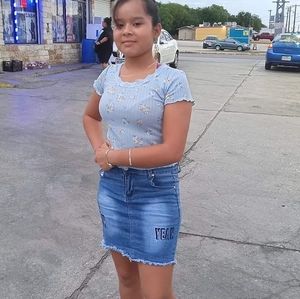 Meet your Posher, Dalia